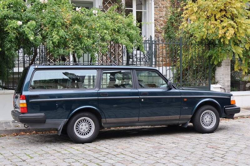 Immagine 19/51 di Volvo 245 Super Polar (1993)