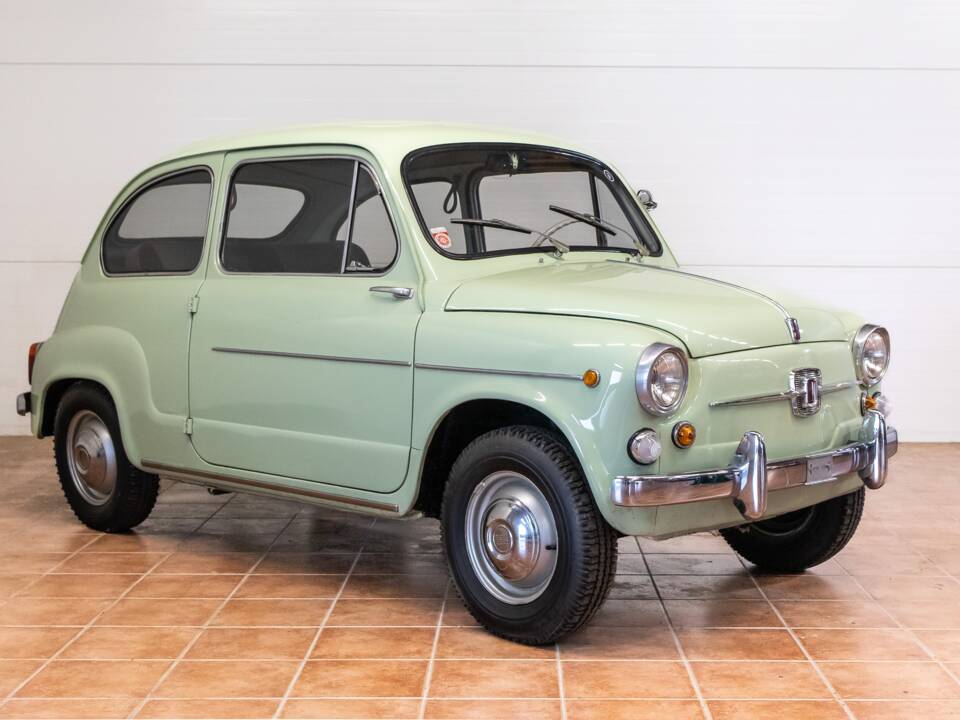 Afbeelding 3/20 van Steyr-Puch 600 D (1960)