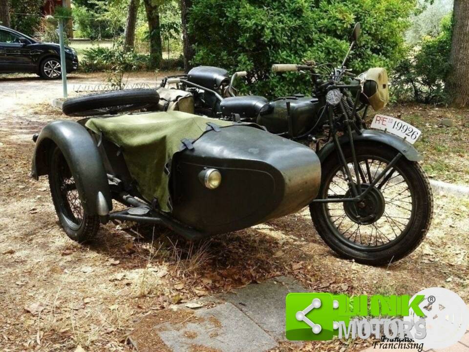 Immagine 4/10 di Moto Guzzi DUMMY (1941)