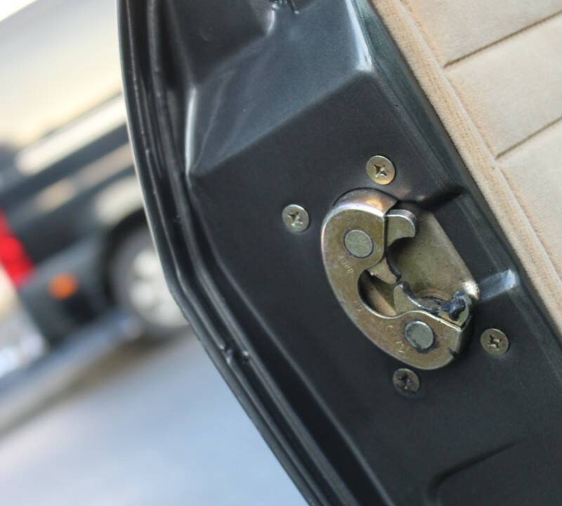 Image 11/21 of Alfa Romeo GTV 2.0 (1982)