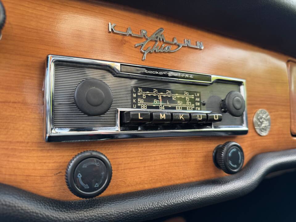 Image 20/30 of Volkswagen Karmann Ghia 1600 (1973)