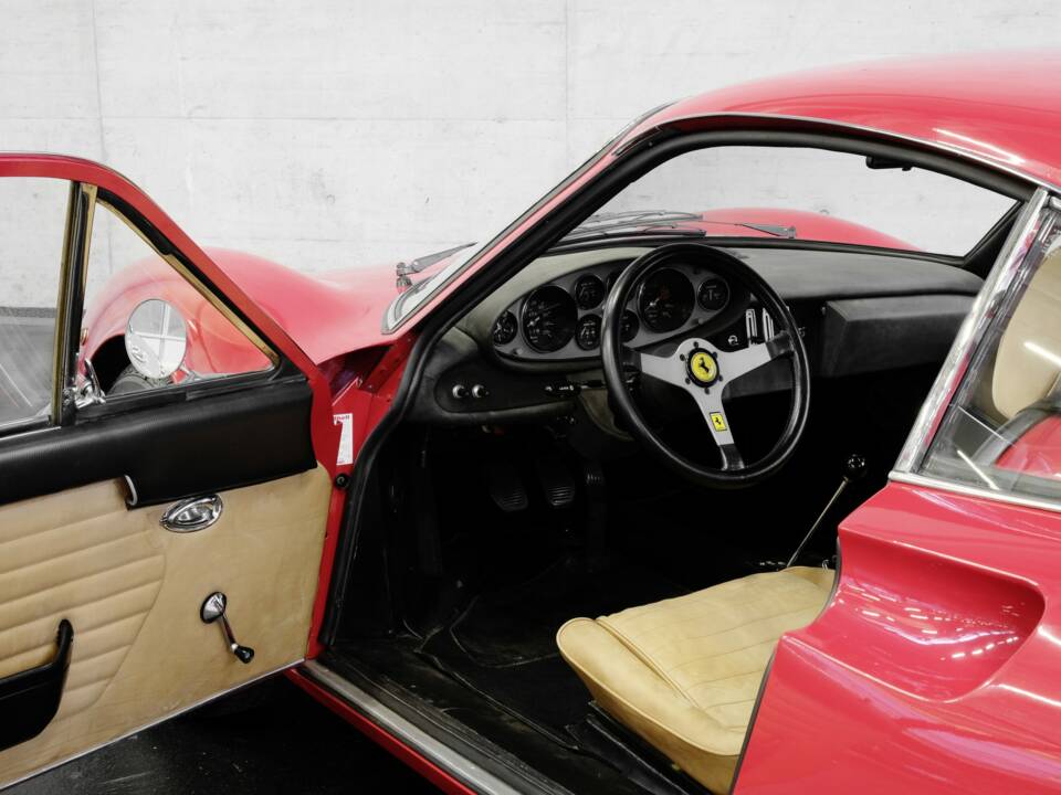 Bild 36/50 von Ferrari Dino 246 GT (1969)