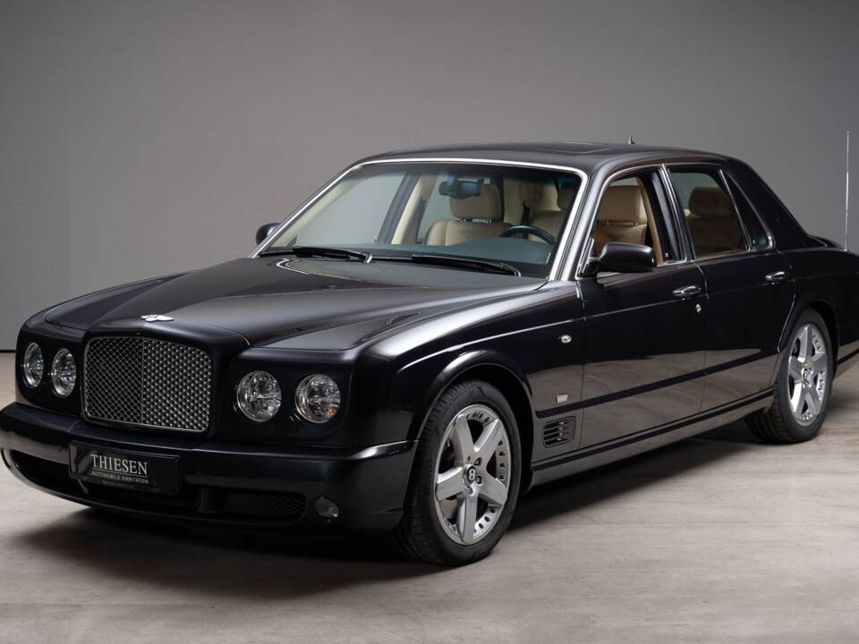 Image 1/46 of Bentley Arnage T (2004)