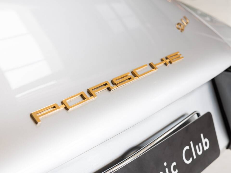 Image 31/34 of Porsche 911 2.0 S (1966)