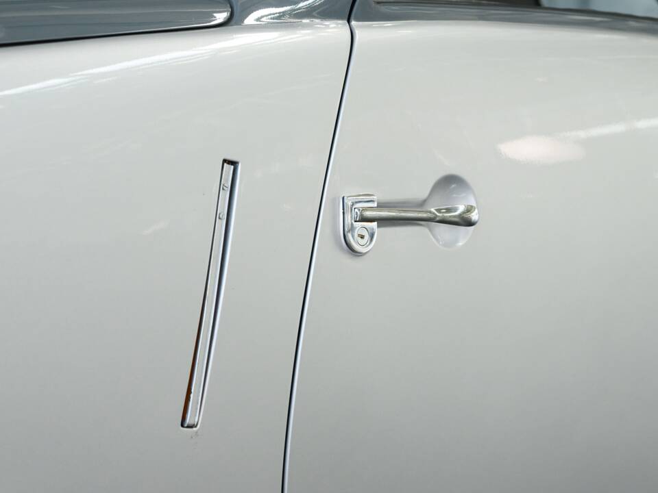 Immagine 21/50 di Adler 2.5 Litre Sport (1938)