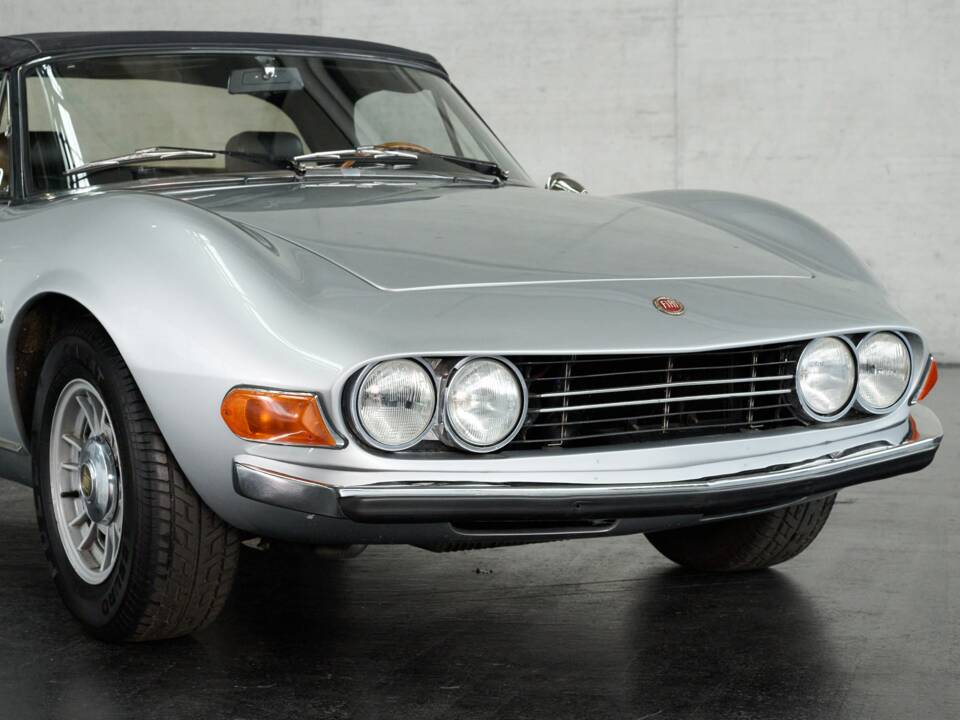Imagen 44/50 de FIAT Dino 2400 Spider (1971)