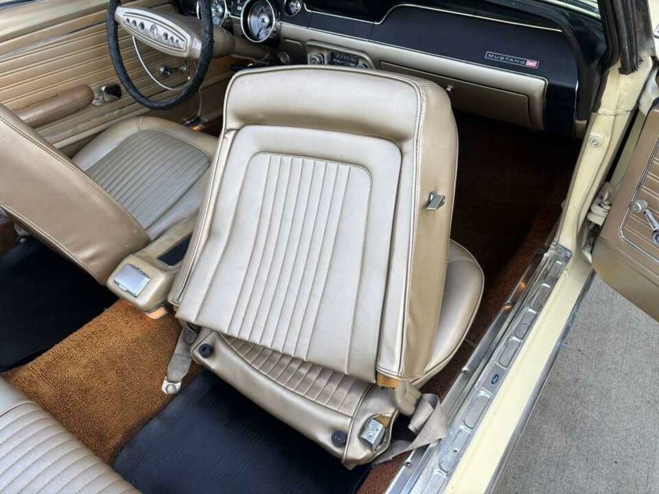 Image 38/50 de Ford Mustang 200 (1968)
