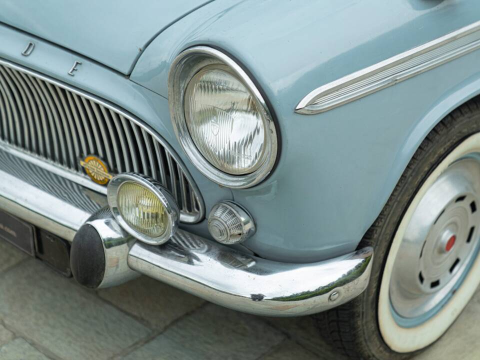 Image 11/50 of SIMCA Aronde P 60 Monthléry Spéciale (1960)