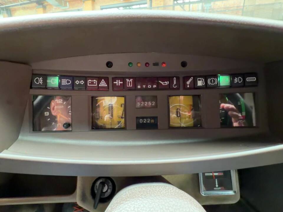 Immagine 27/43 di Citroën CX 2400 GTi (1982)