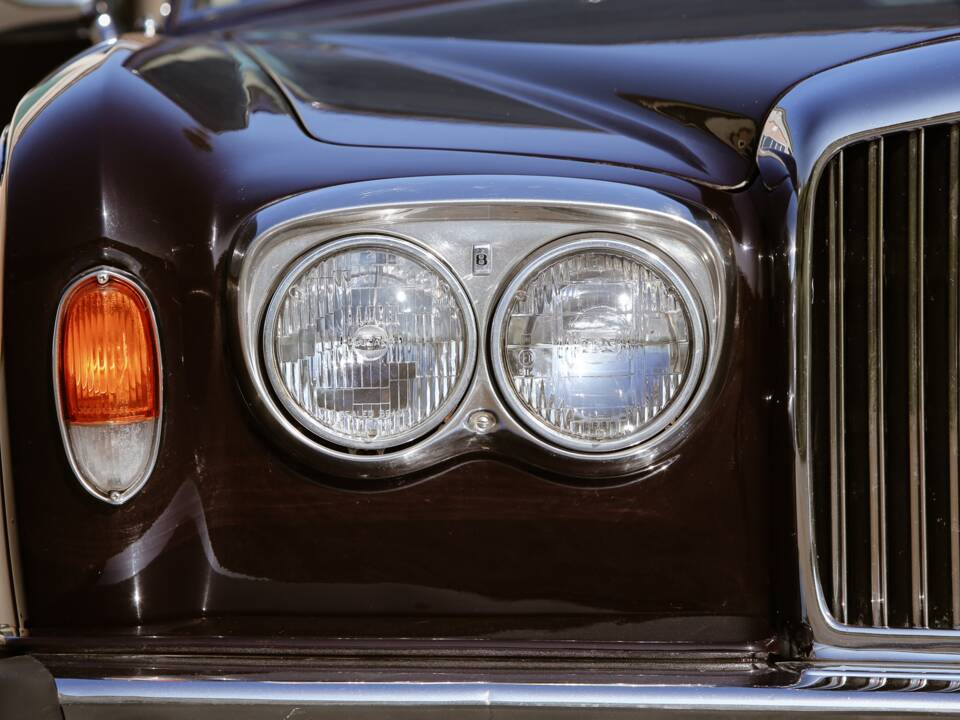 Immagine 28/196 di Bentley T 2 (1978)
