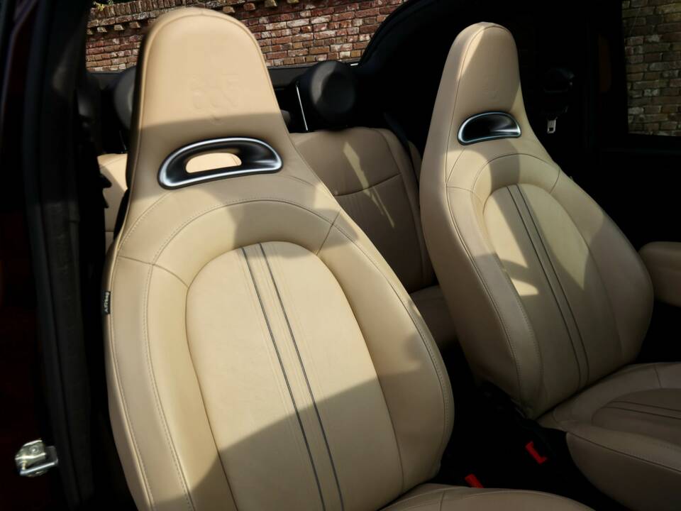 Immagine 48/50 di Abarth 695 &quot;Edizione Maserati&quot; (2013)