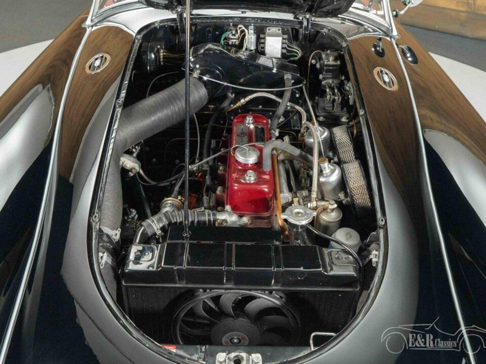 Image 5/19 of MG MGA 1500 (1955)