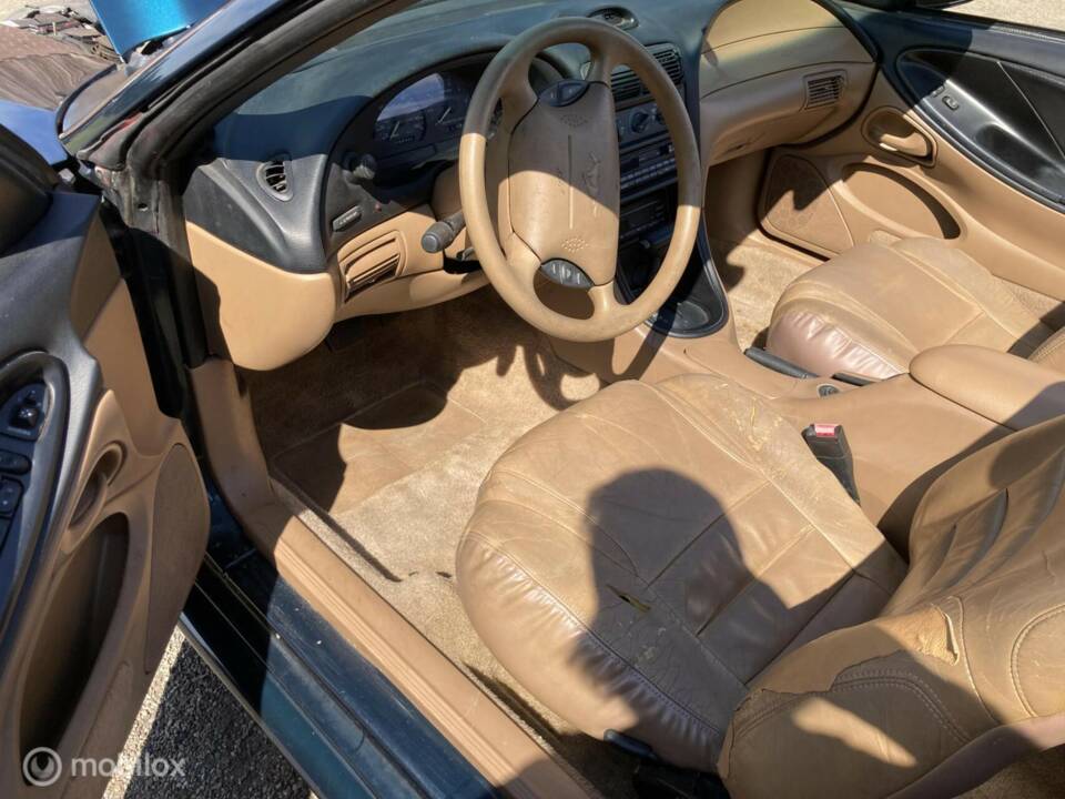Image 37/46 of Ford Mustang (1995)