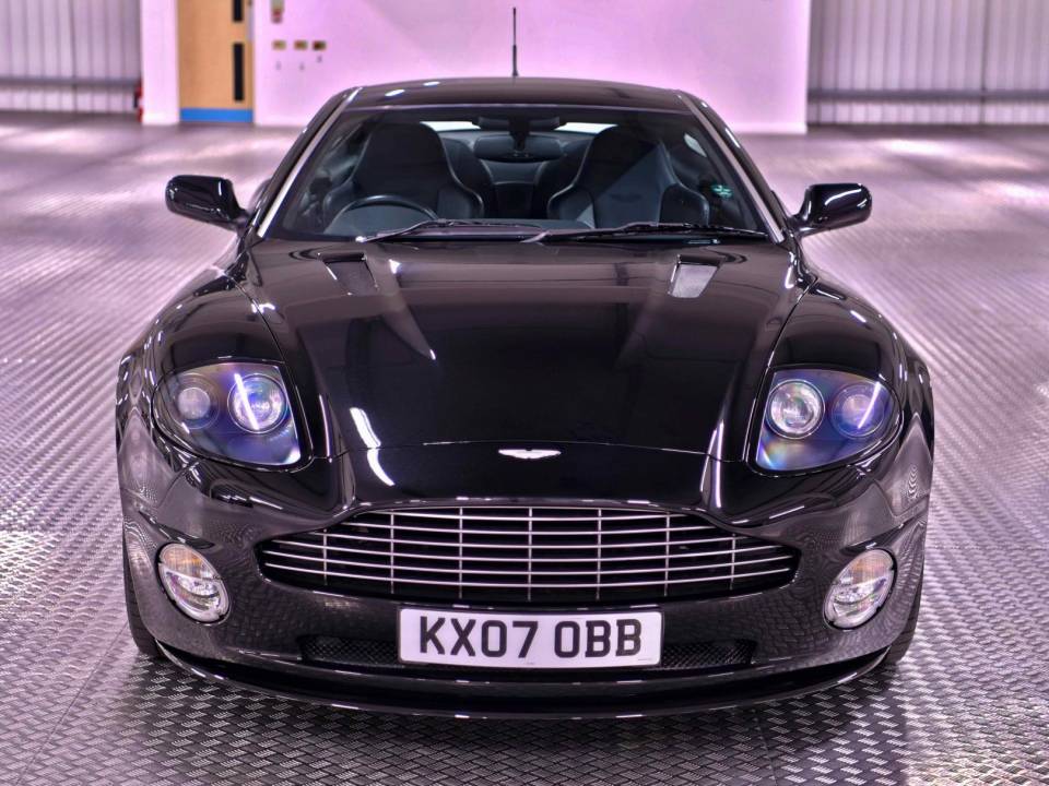 Bild 2/50 von Aston Martin V12 Vanquish S Ultimate Edition (2007)
