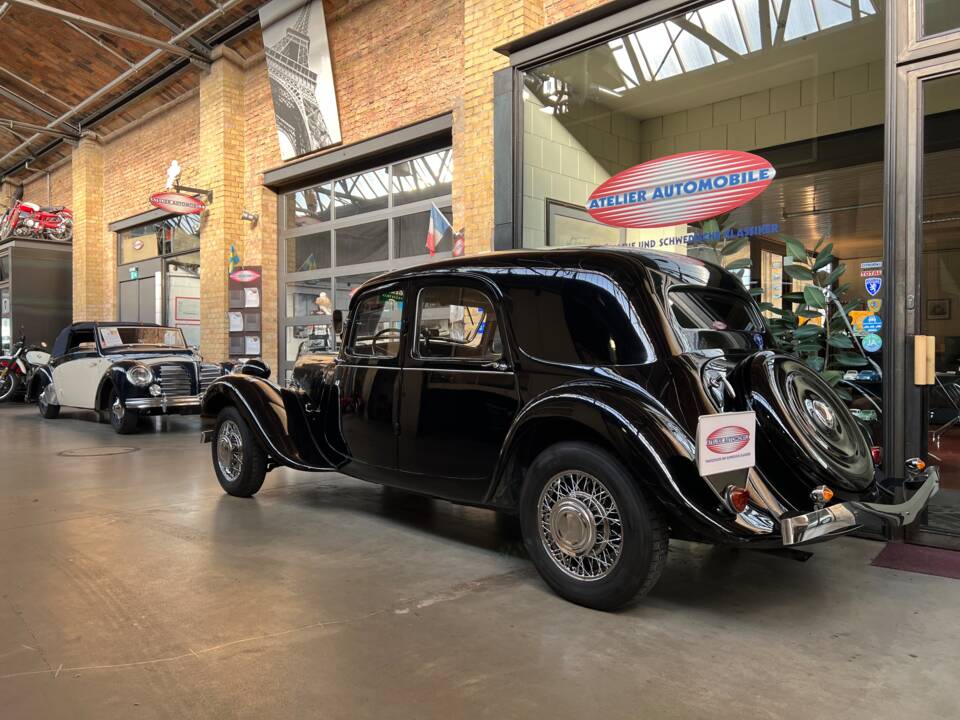 Image 30/30 de Citroën Traction Avant 11 B (1949)