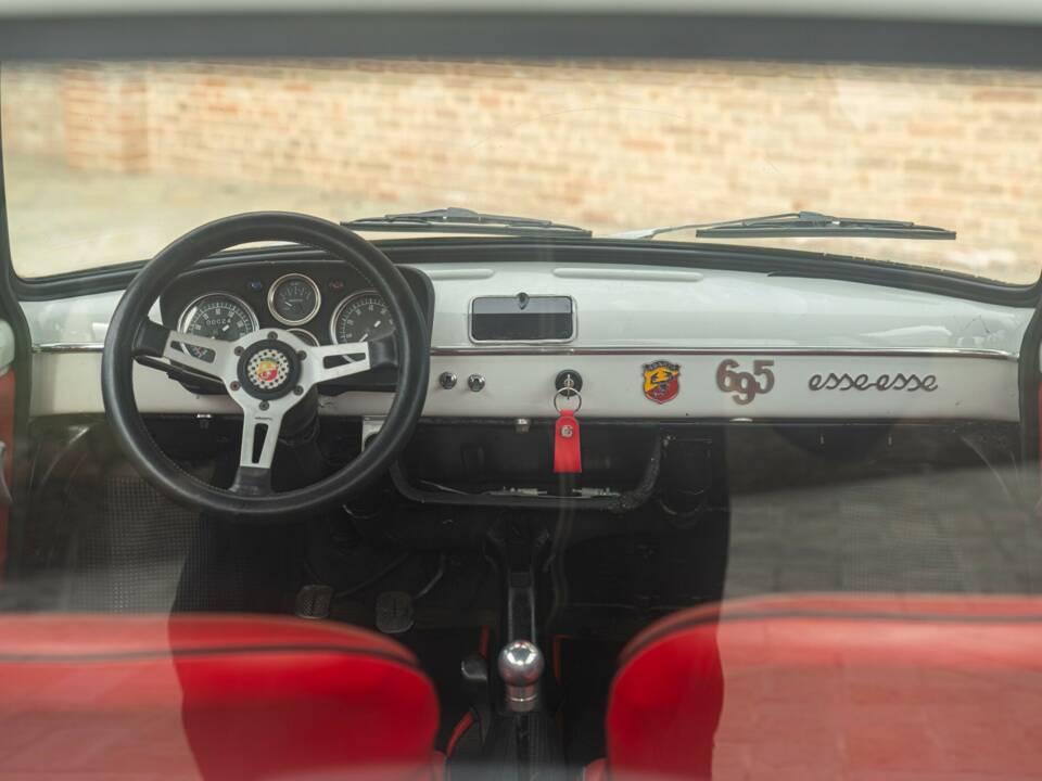 Image 29/50 of Abarth 695 SS (1966)