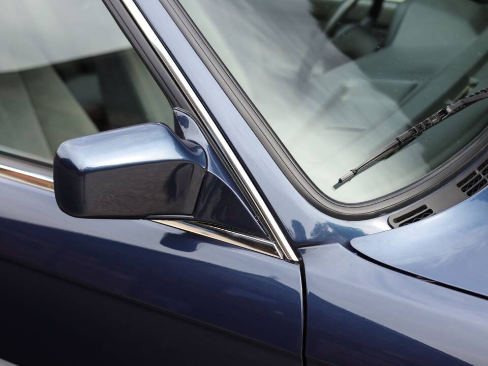 Image 31/82 of BMW 325ix (1989)
