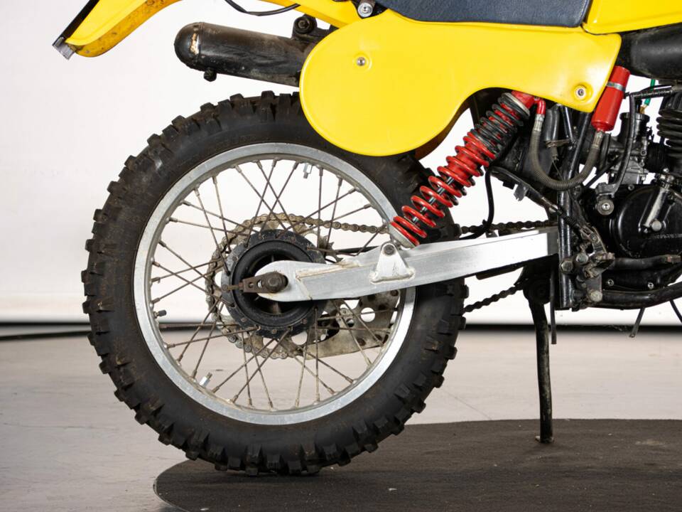 Afbeelding 21/46 van Suzuki PE 175 (1981)