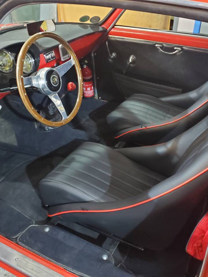 Image 11/11 de Alfa Romeo Giulietta Sprint (1959)