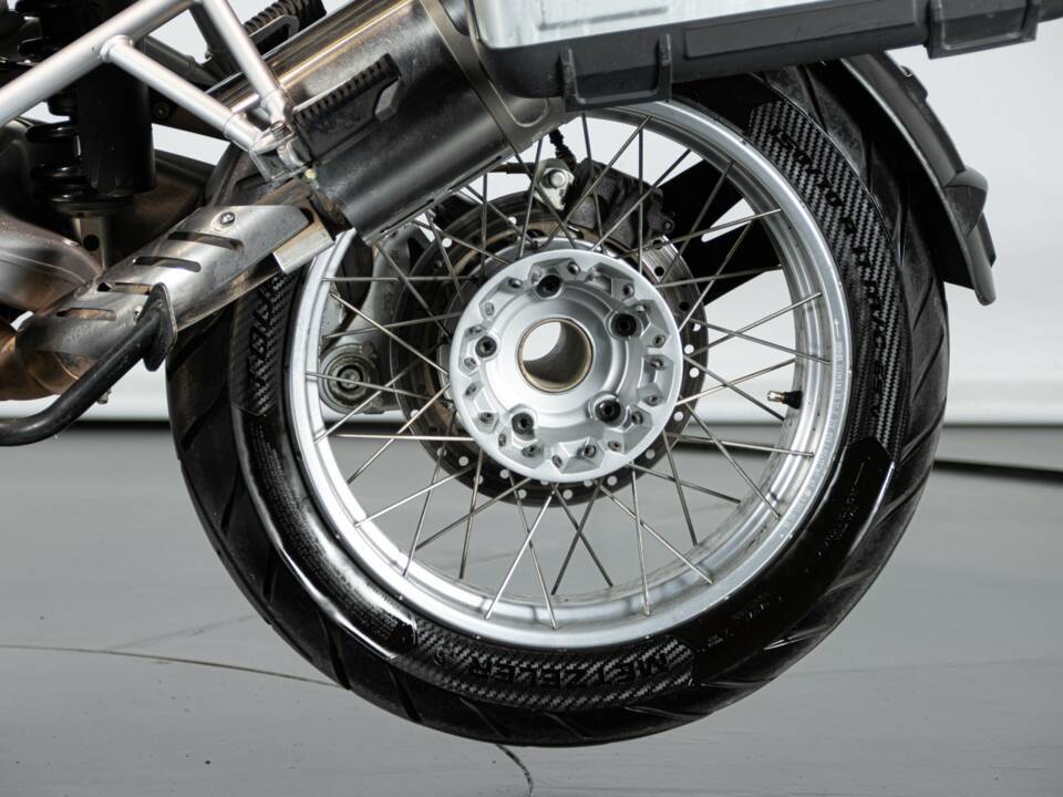 Imagen 19/50 de BMW DUMMY (2006)