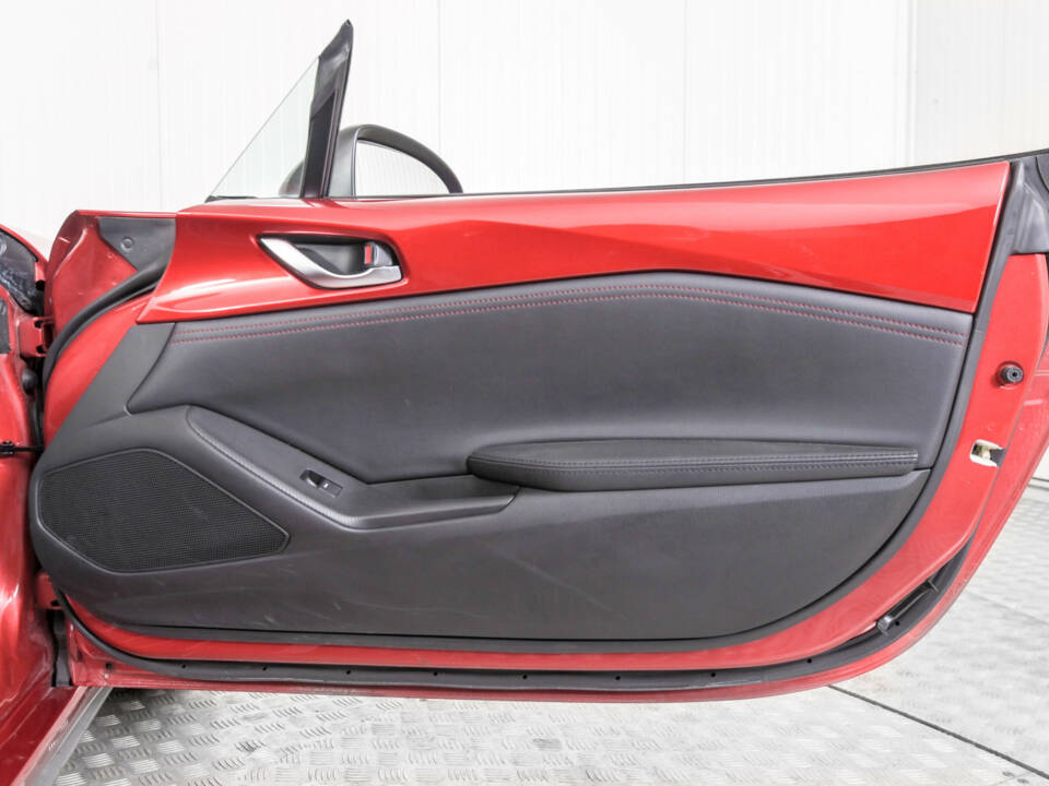 Immagine 32/50 di Mazda MX-5 2.0 (2018)