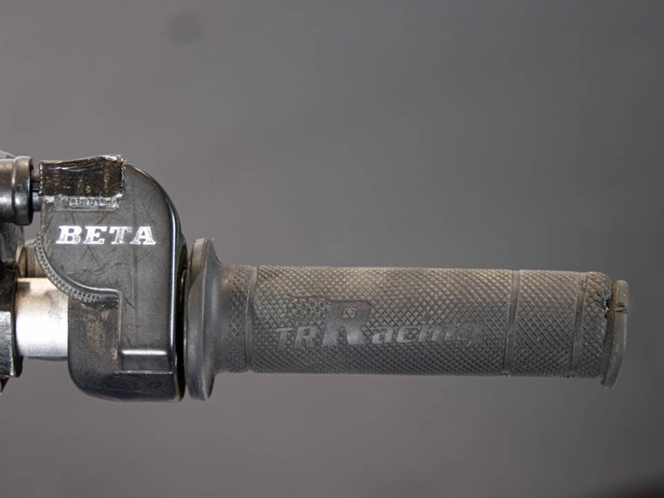 Image 38/40 of Beta TR34 (1990)