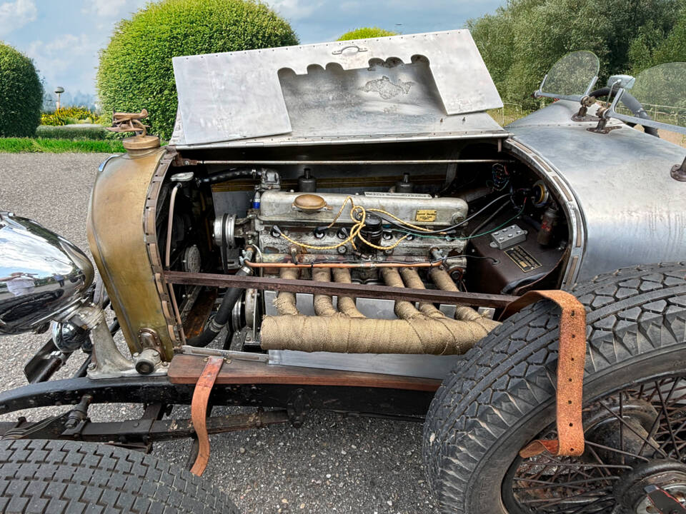 Image 8/9 of Bentley 4 1&#x2F;4 Litre (1936)