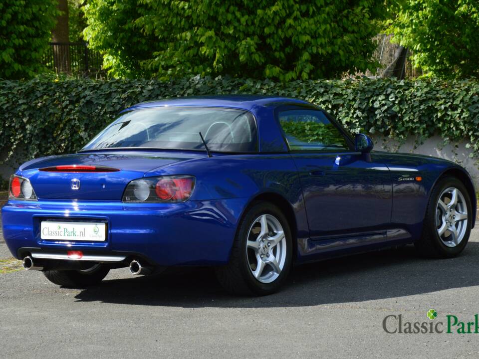Bild 11/50 von Honda S 2000 (2000)