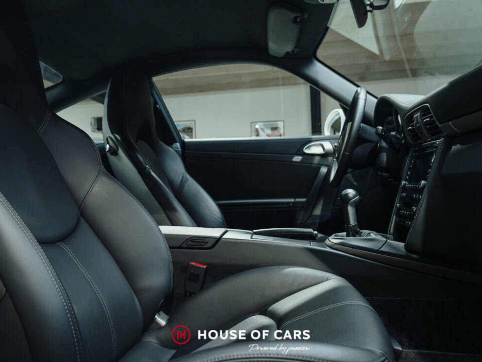 Image 18/23 of Porsche 911 Carrera (2008)