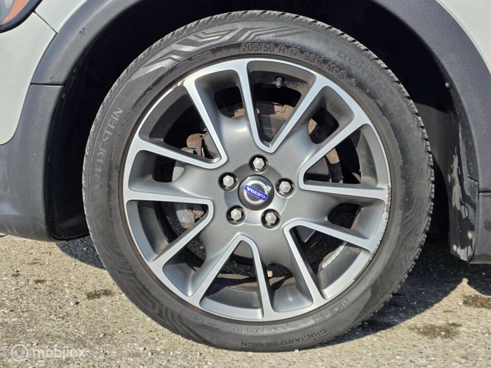 Imagen 9/32 de Volvo C30 2.0 (2007)