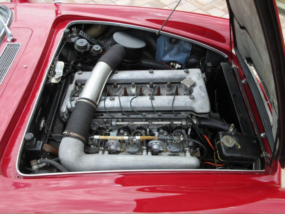 Bild 29/37 von Alfa Romeo 2600 Spider (1966)