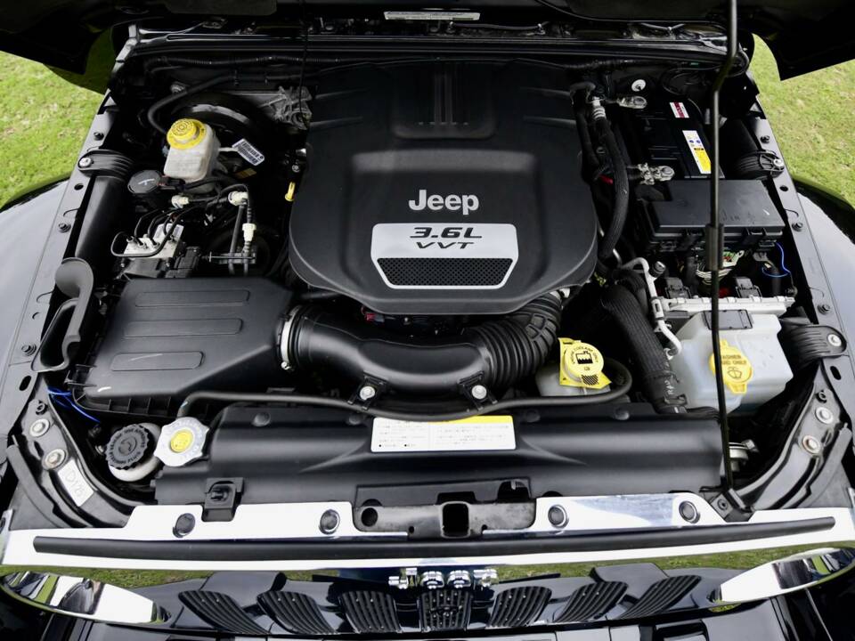 Image 33/50 of Jeep Wrangler 3.6 V6 (2012)