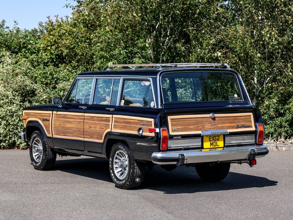 Bild 3/44 von Jeep Grand Wagoneer (1988)