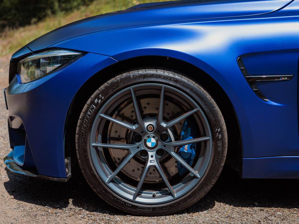Image 12/37 of BMW M3 (2019)