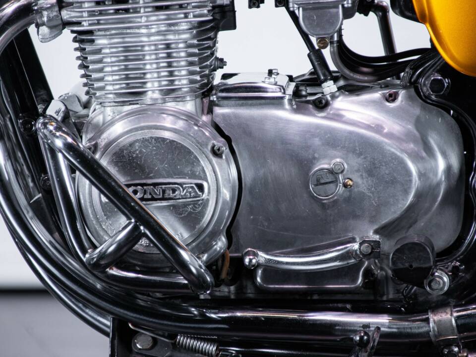 Bild 21/50 von Honda CB 500 Four (1975)