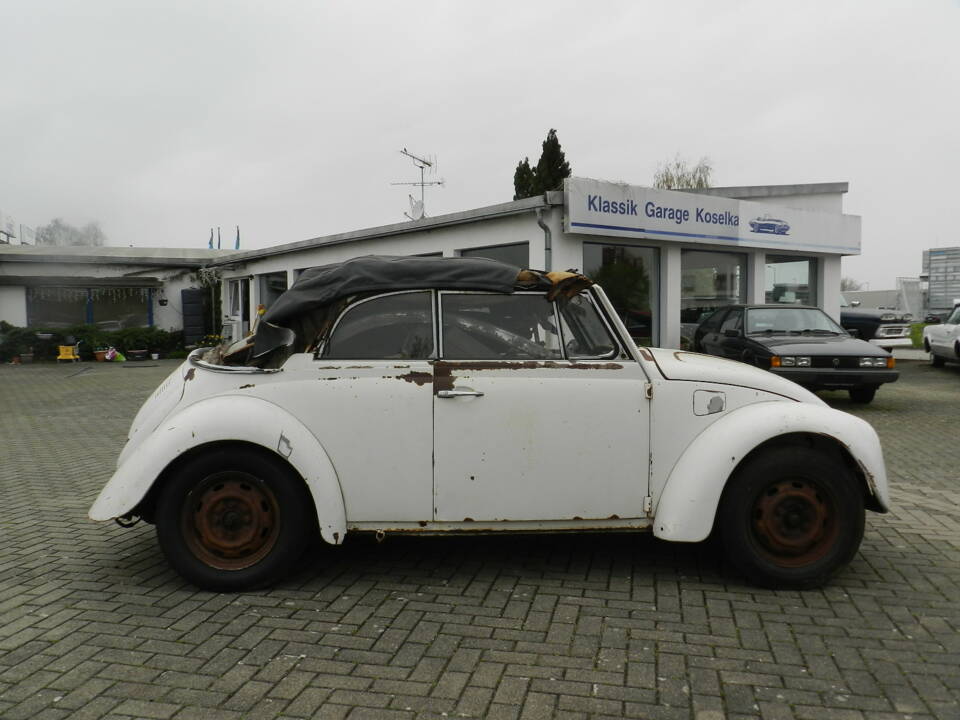 Image 31/51 of Volkswagen Beetle 1500 (1968)