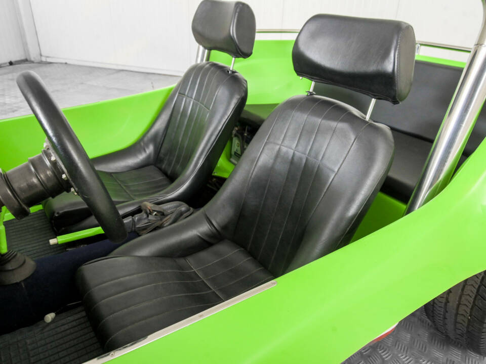 Image 15/50 of Volkswagen Meyers Manx Buggy (1966)