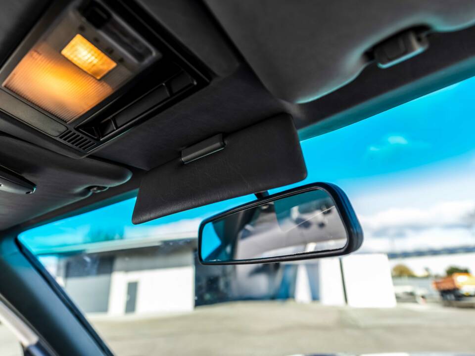 Image 150/175 of Mercedes-Benz 420 SE (1986)