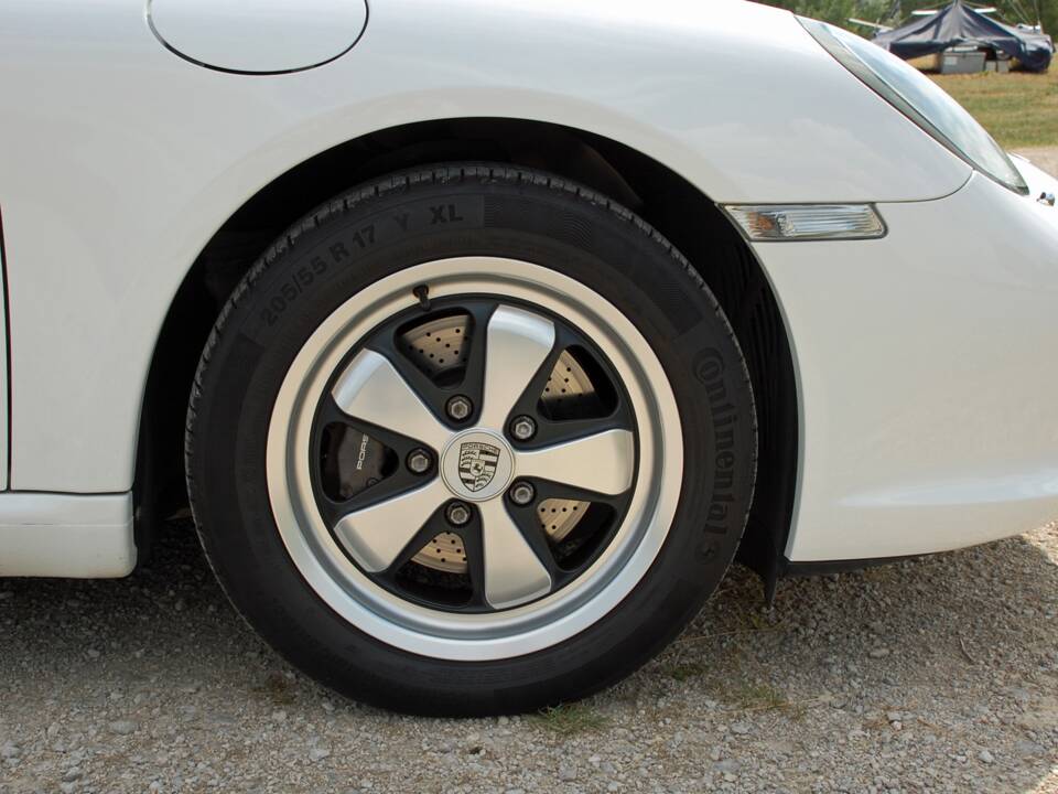 Immagine 25/25 di Porsche Boxster (2010)