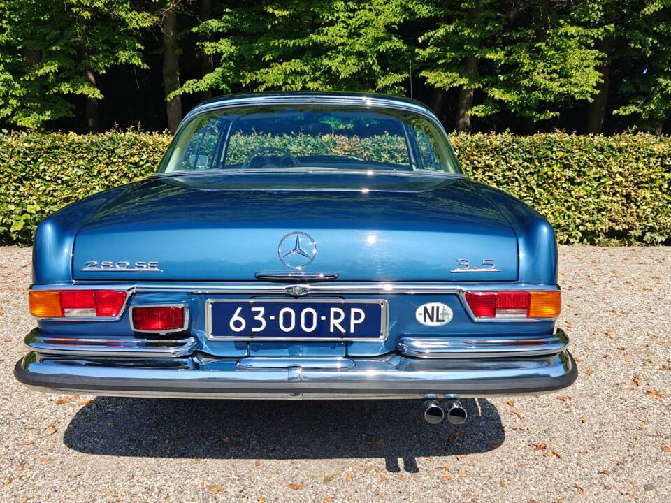 Immagine 4/17 di Mercedes-Benz 280 SE 3,5 (1971)