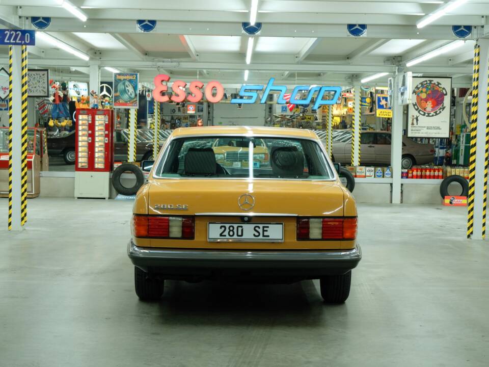 Bild 8/50 von Mercedes-Benz 280 SE (1981)