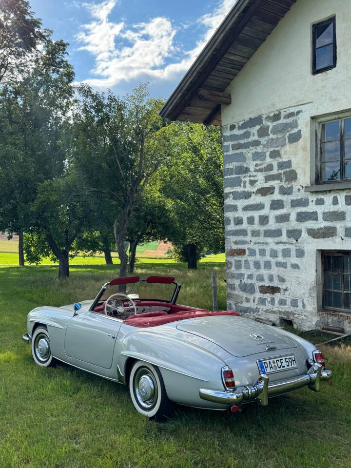 Image 35/54 of Mercedes-Benz 190 SL (1957)
