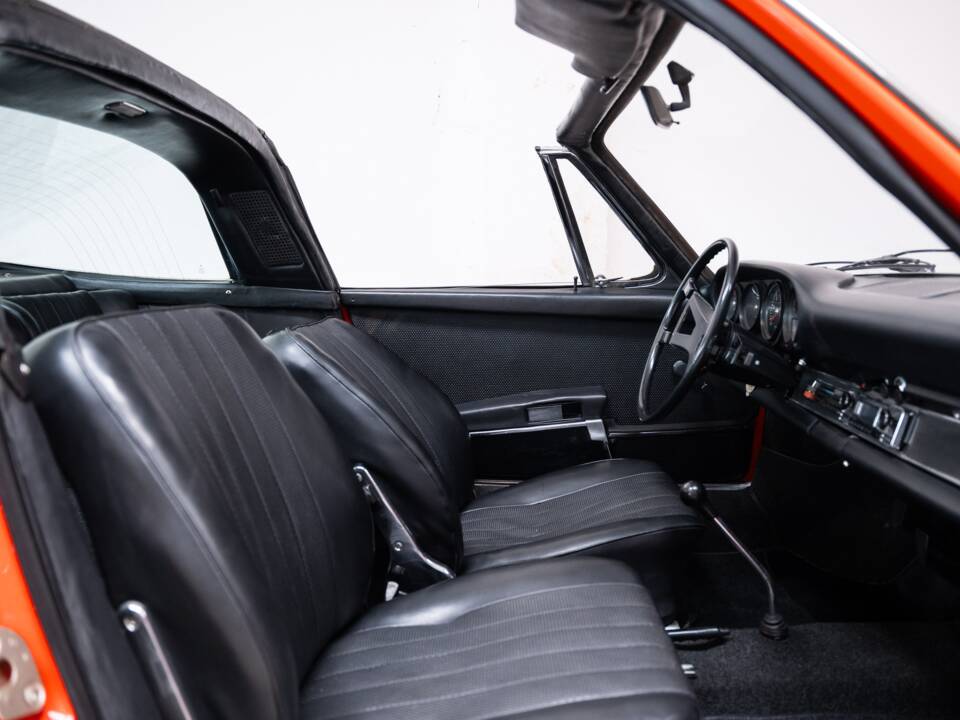 Image 18/41 of Porsche 911 2.0 T (1969)