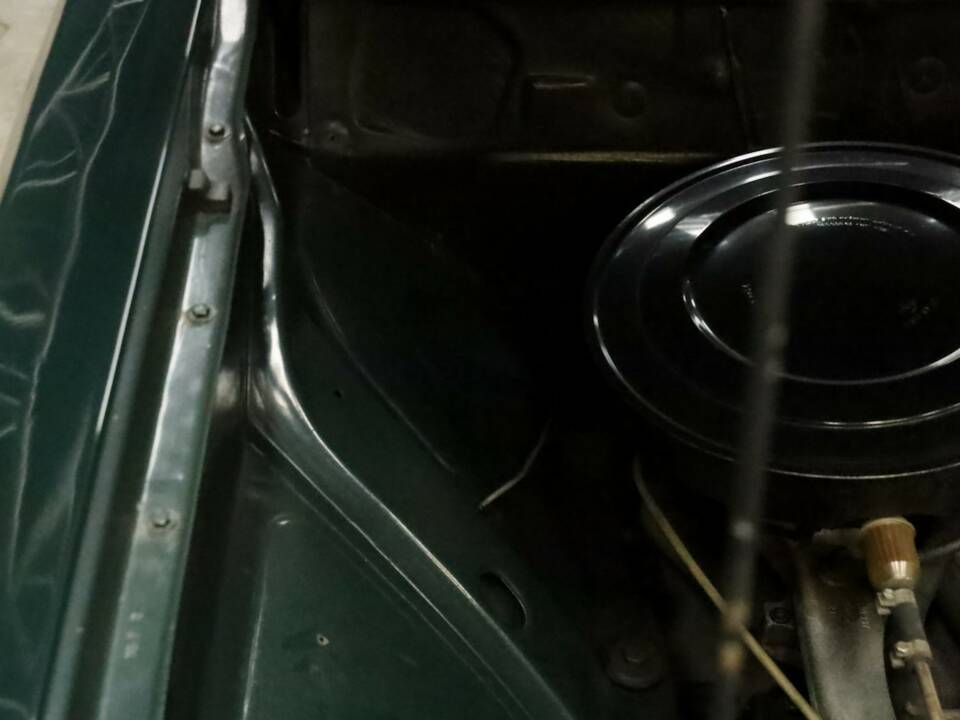 Bild 17/50 von Opel Commodore 2,5 GS (1969)