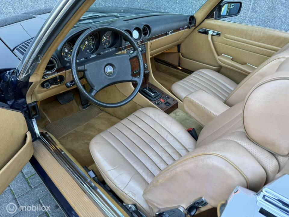 Image 20/22 de Mercedes-Benz 560 SL (1984)