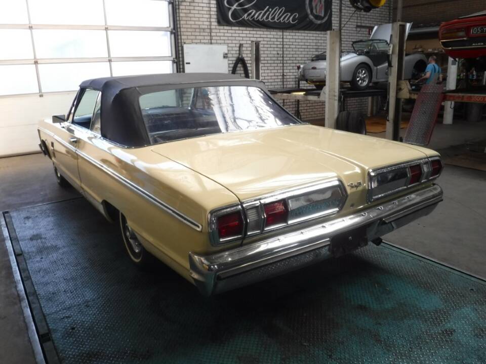 Imagen 42/42 de Plymouth Fury III Convertible (1966)