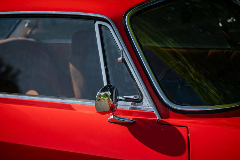 Image 16/45 of Alfa Romeo 2000 GT Veloce (1975)