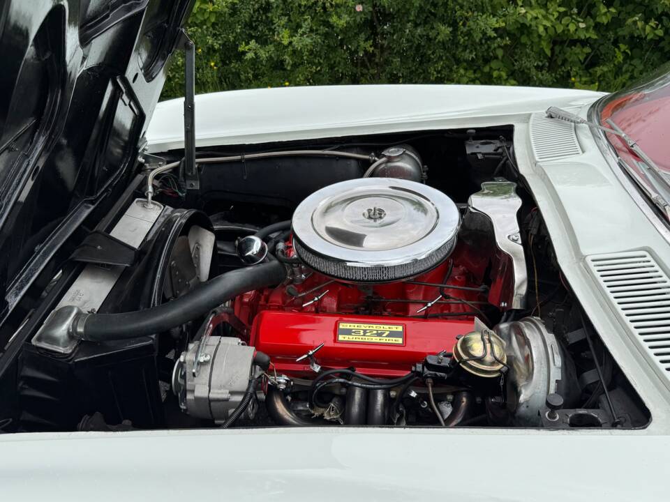 Image 38/52 of Chevrolet Corvette Sting Ray Convertible (1963)
