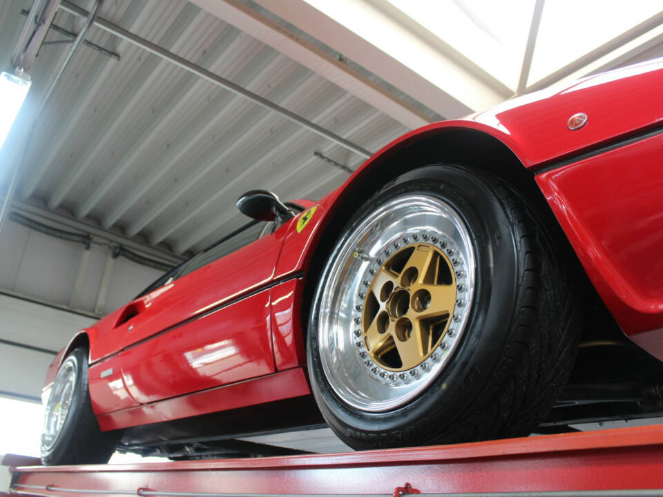 Imagen 8/50 de Ferrari 308 GTB (1977)