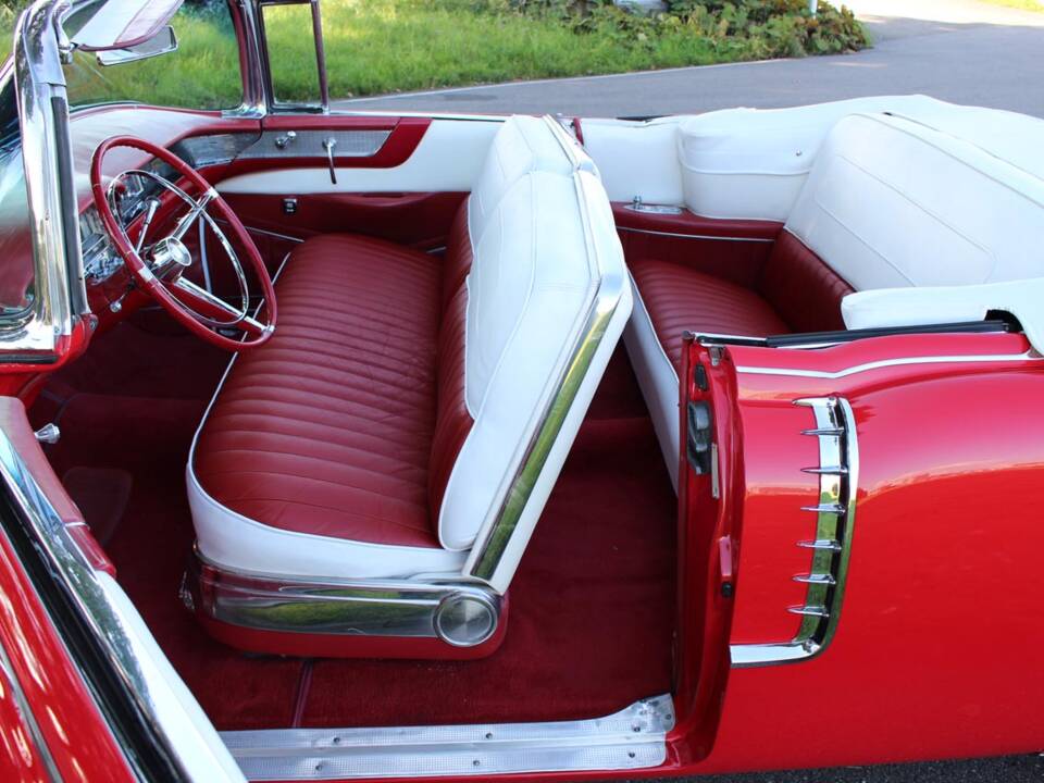 Bild 14/29 von Cadillac 62 Convertible (1956)